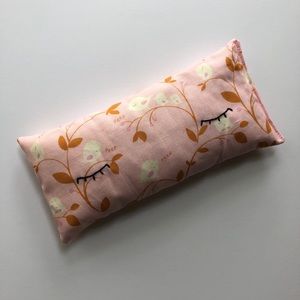 Hot / Cold Pack Eye Pillow Lavender Heating Pad